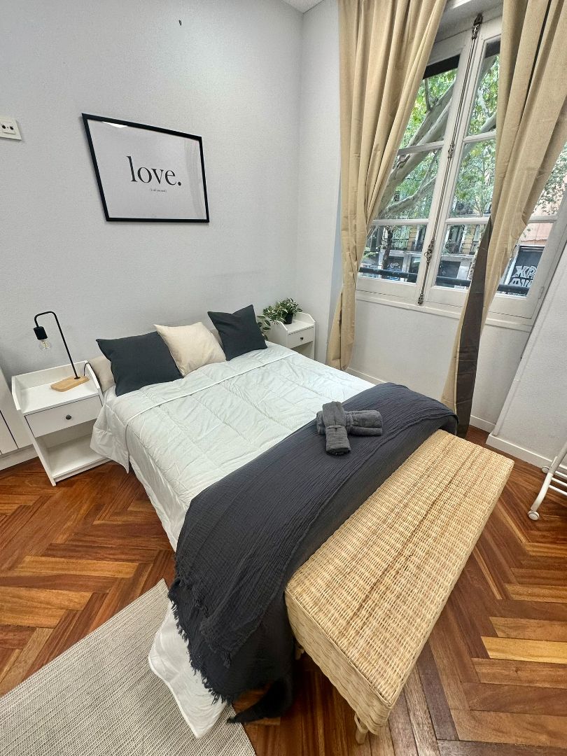 Bedroom of Flat to share in  Madrid Capital  with Air Conditioner, Heating and Furnished