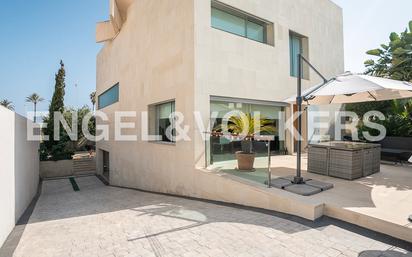 Terrace of House or chalet for sale in Cullera  with Air Conditioner, Heating and Private garden