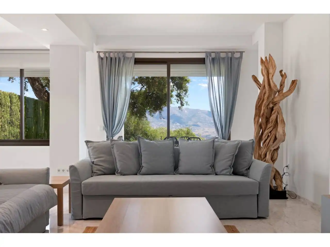 Sala de estar de Loft en venta en Ojén con Aire acondicionado, Calefacción y Jardín privado