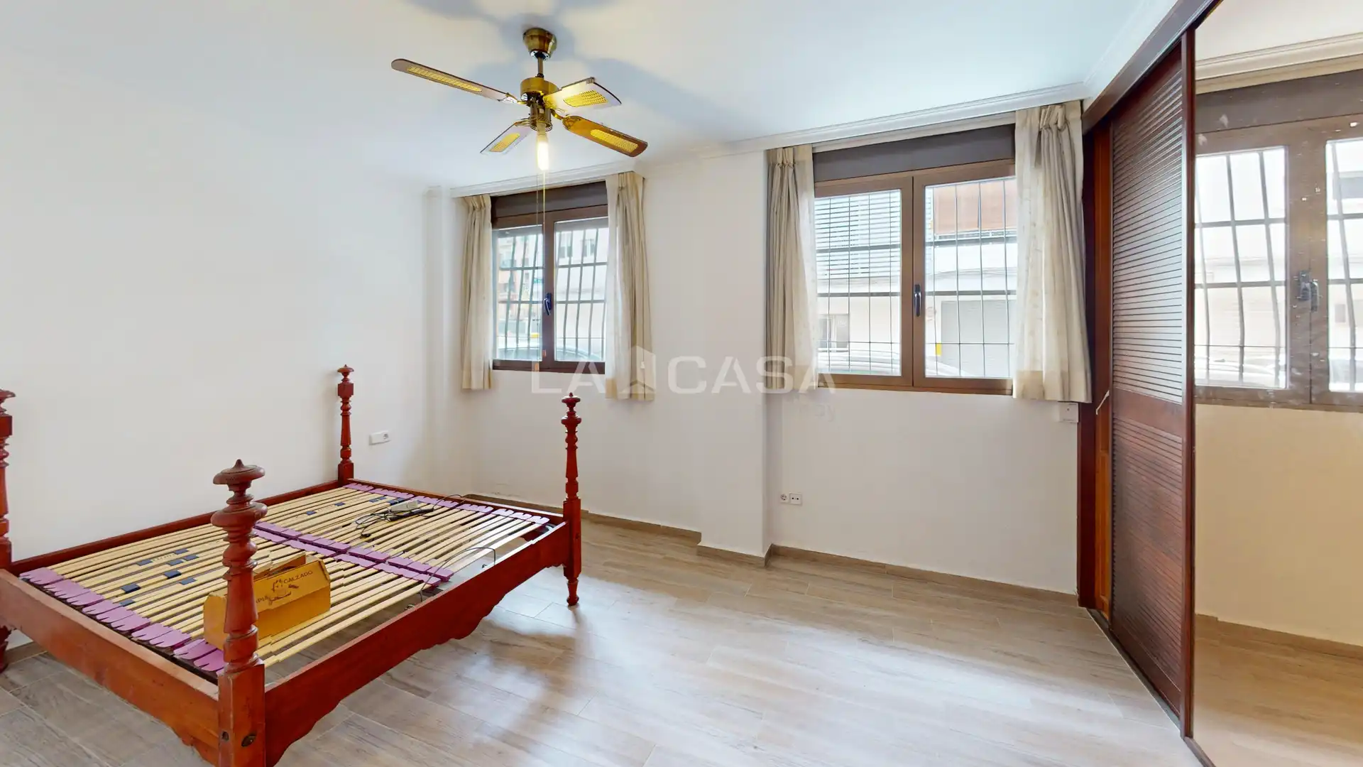 Habitación de Piso en venta en Valencia con Terraza