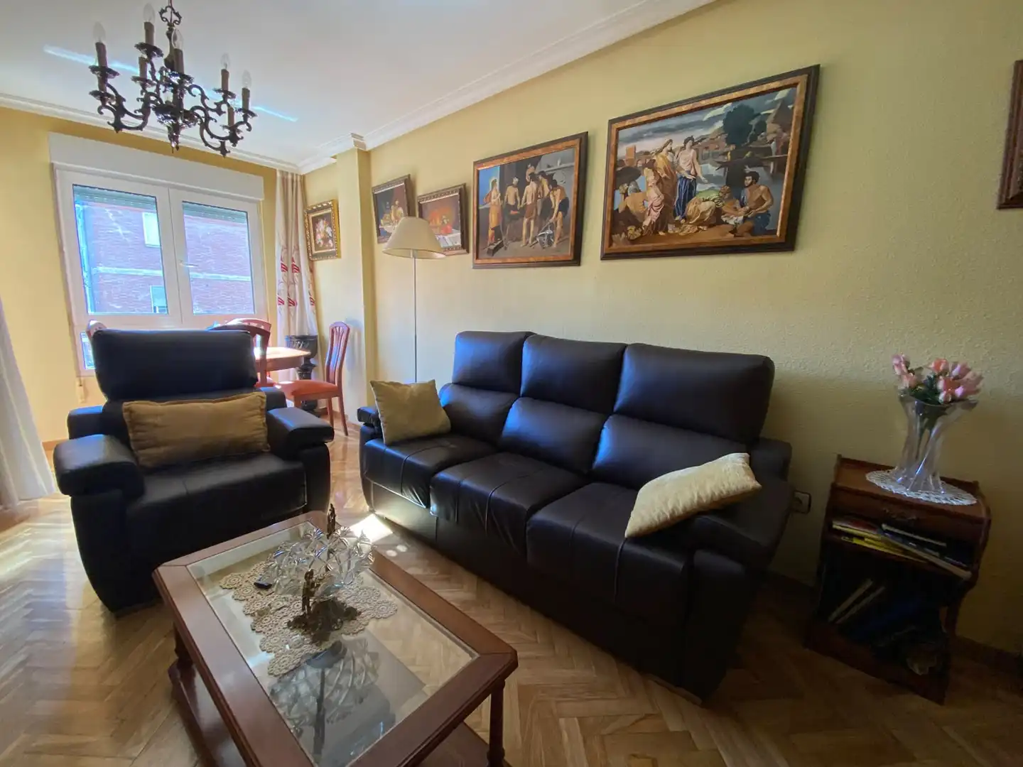 Sala de estar de Piso en venta en Campo de la Juventud