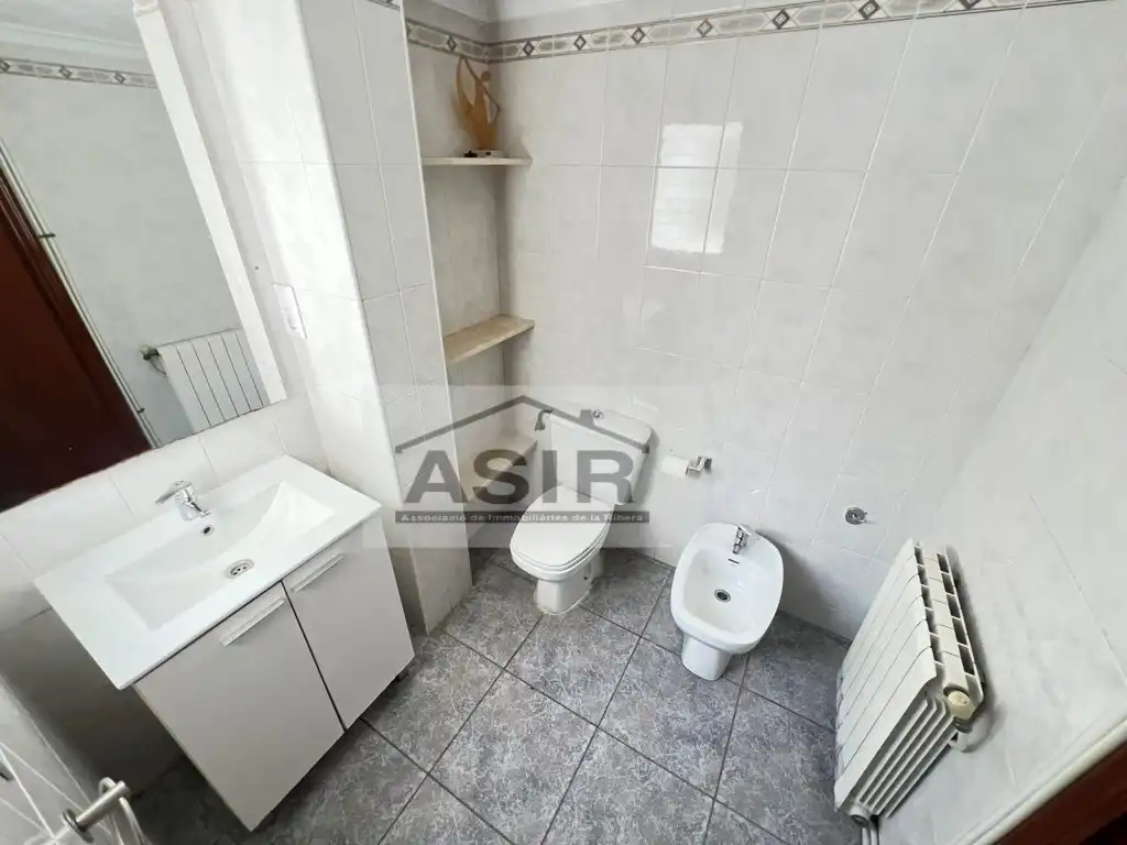 Flat for rent in Calle Doctor Ferran, Albuixarres