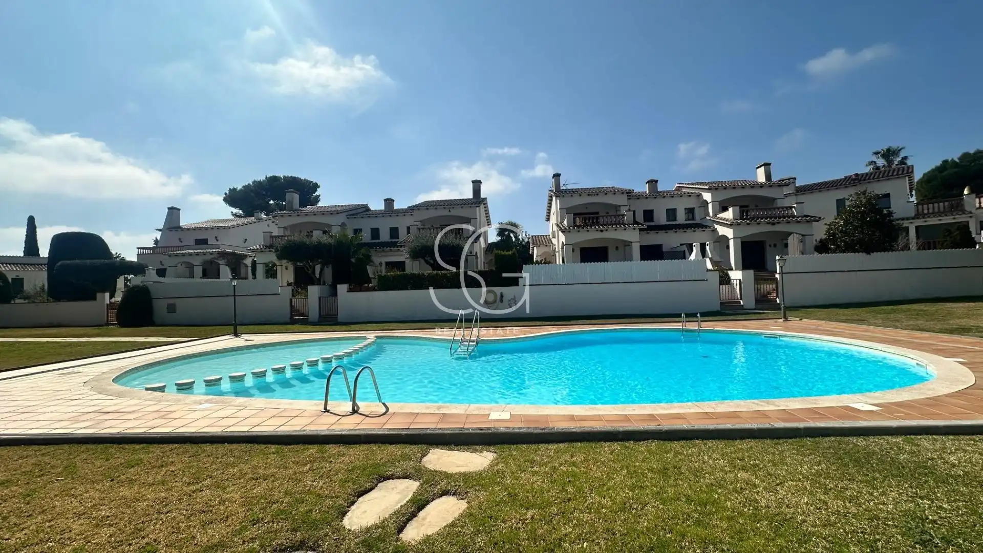 Jardín de Casa adosada en venta en Roda de Berà