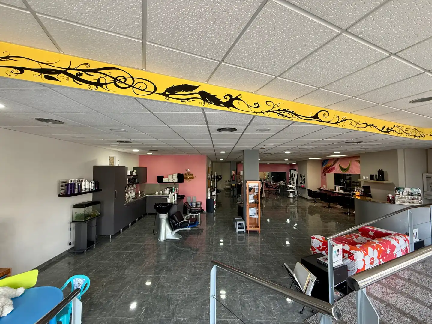 Local en venta en Terrassa con Aire acondicionado, Calefacción y Internet