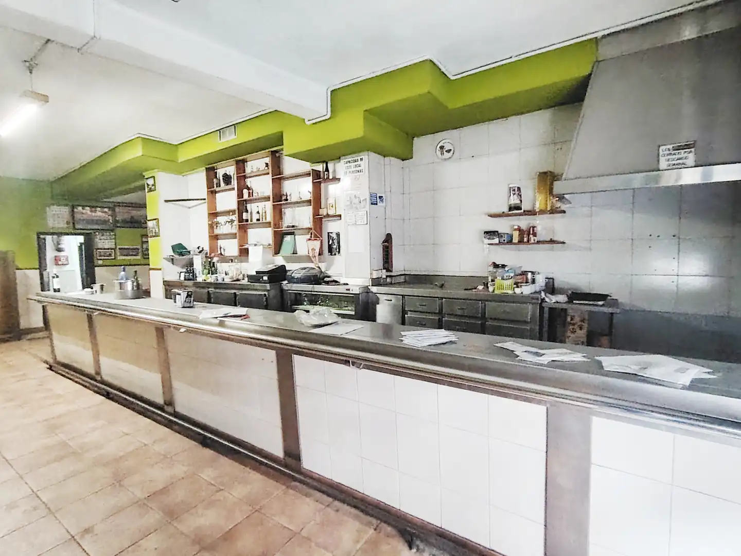 Local commercial à vendre à Calle Ramón y Cajal 62, imagen 3