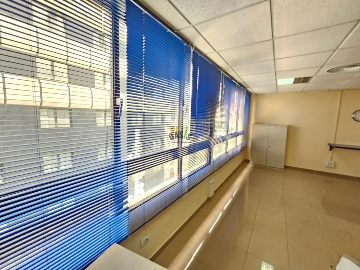 Office for rent in El Rosario