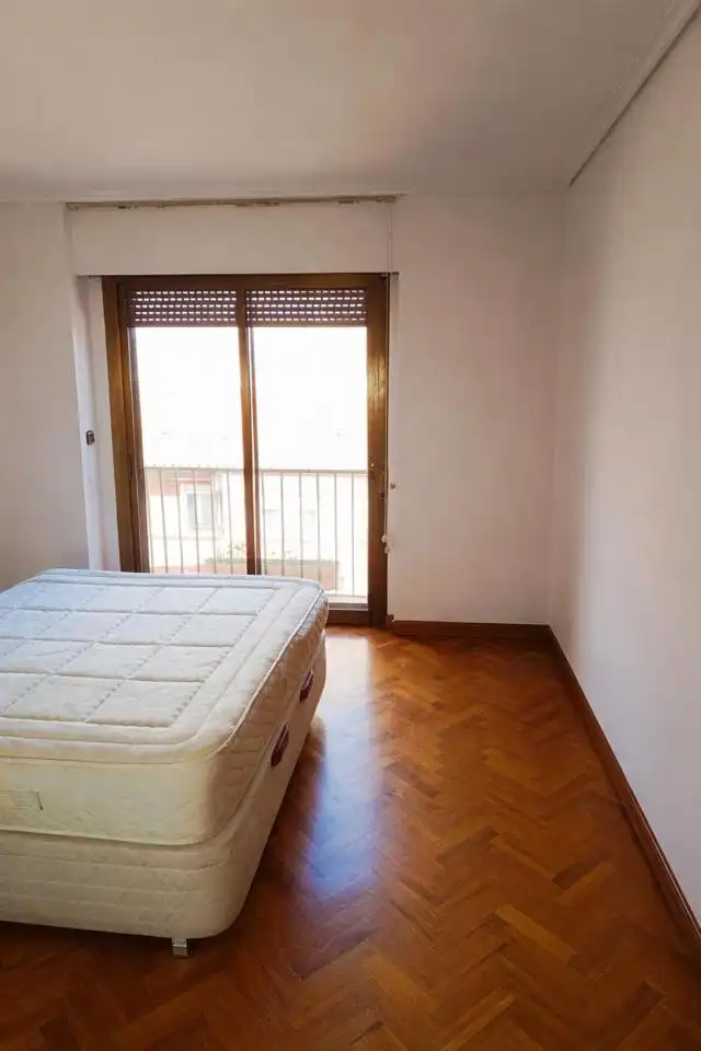 Bedroom of Flat for sale in Zaragoza  with Air Conditioner, Heating and Parquet flooring