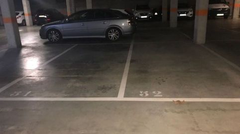 Se alquilan plazas de parking en Avda Barberà