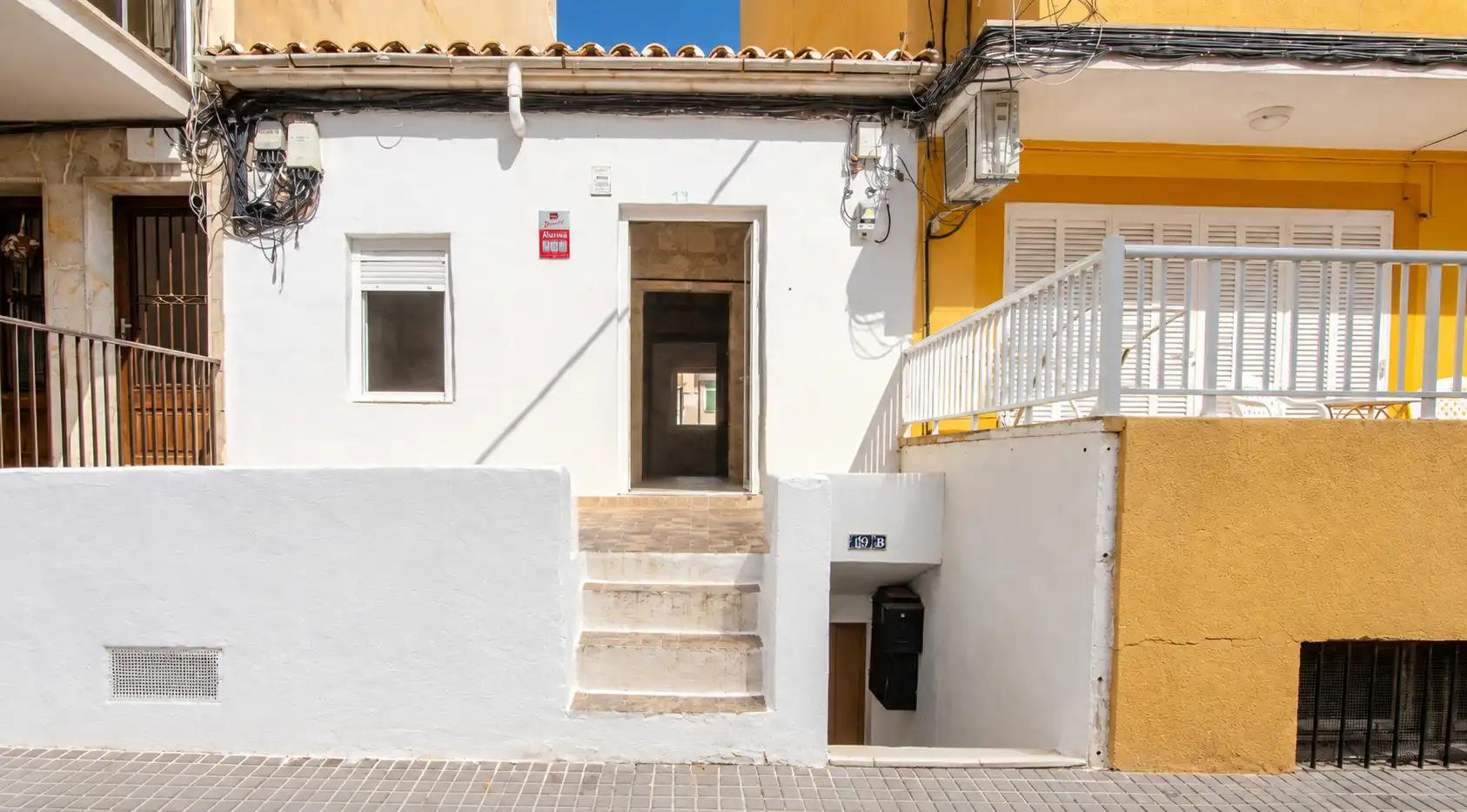 Casa a schiera con giardino in vendita a Carrer del Pare Rafael Serra, imagen 2