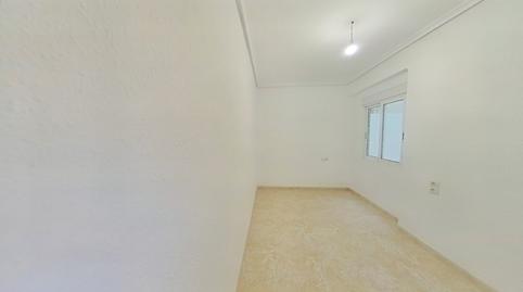 Photo 4 of Flat to rent in Torrefiel, Valencia