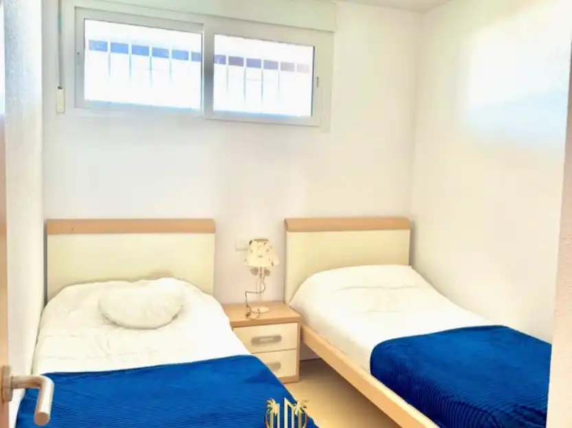 Apartament amb piscina en venda a Bulevar Central de las Cañadas 6, imagen 2
