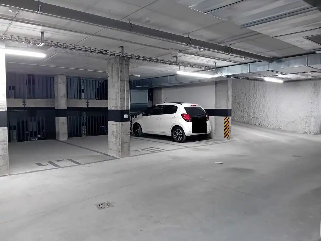 Parking de Garaje en venta en  Logroño