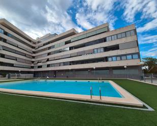 Swimming pool of Attic to rent in Elche / Elx  with Air Conditioner, Terrace and Storage room