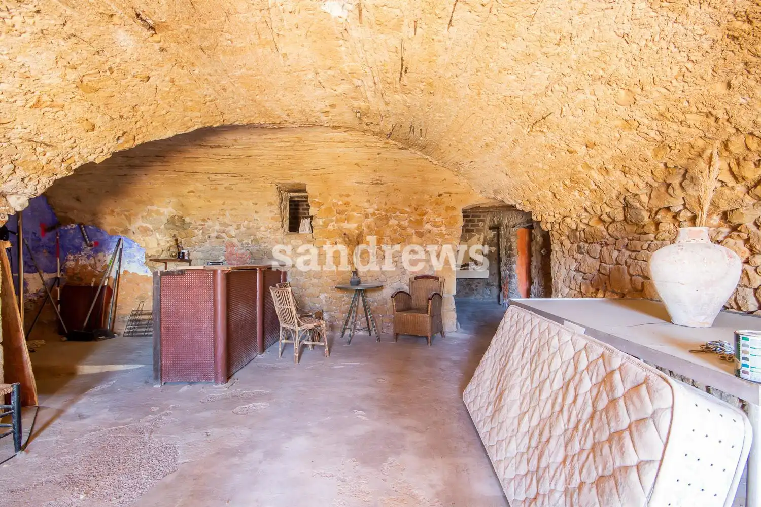 Country house zum Verkauf in L'Escala mit Privatgarten, Terrasse und Abstellraum