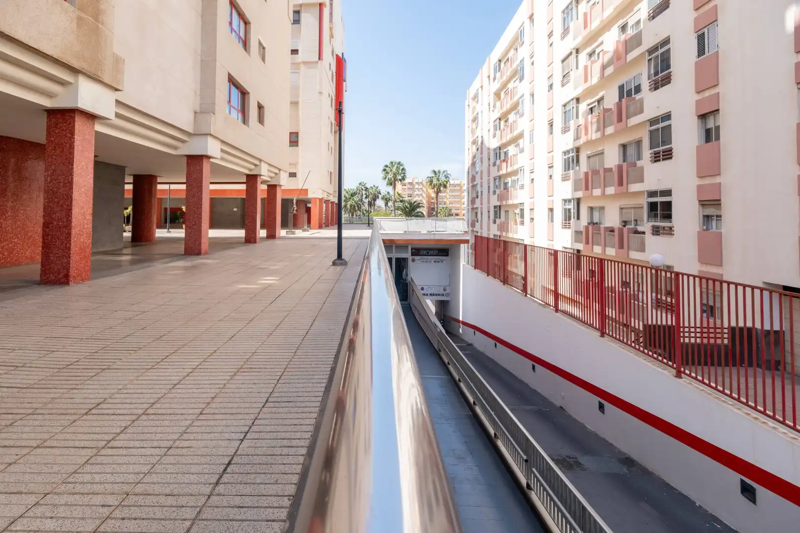 Vista exterior de Piso en venta en Las Palmas de Gran Canaria con Amueblado
