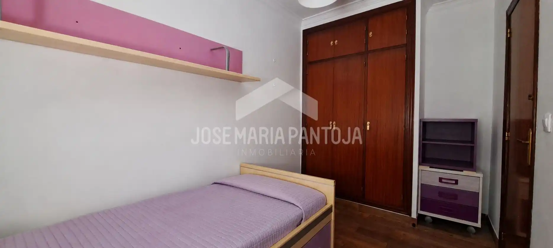 Dormitori de Pis en venda en Jerez de la Frontera amb Moblat