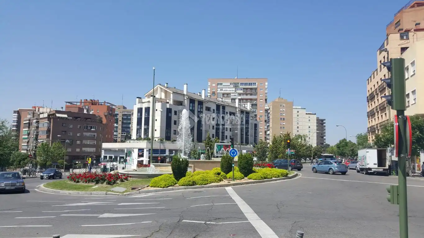 Exterior view of Flat for sale in Madrid  with Heating