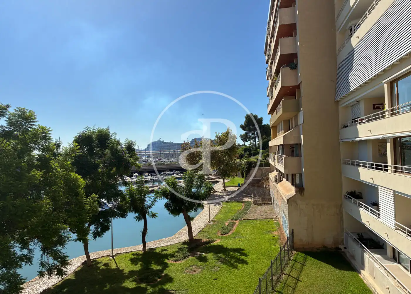 Piso con piscina en alquiler en Avinguda de Joan Miró, imagen 21