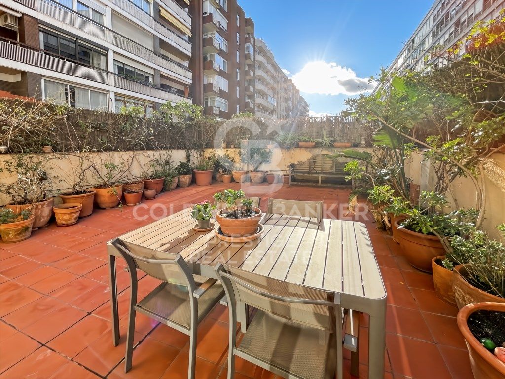 Terrace of Flat for sale in  Barcelona Capital  with Air Conditioner, Terrace and Oven