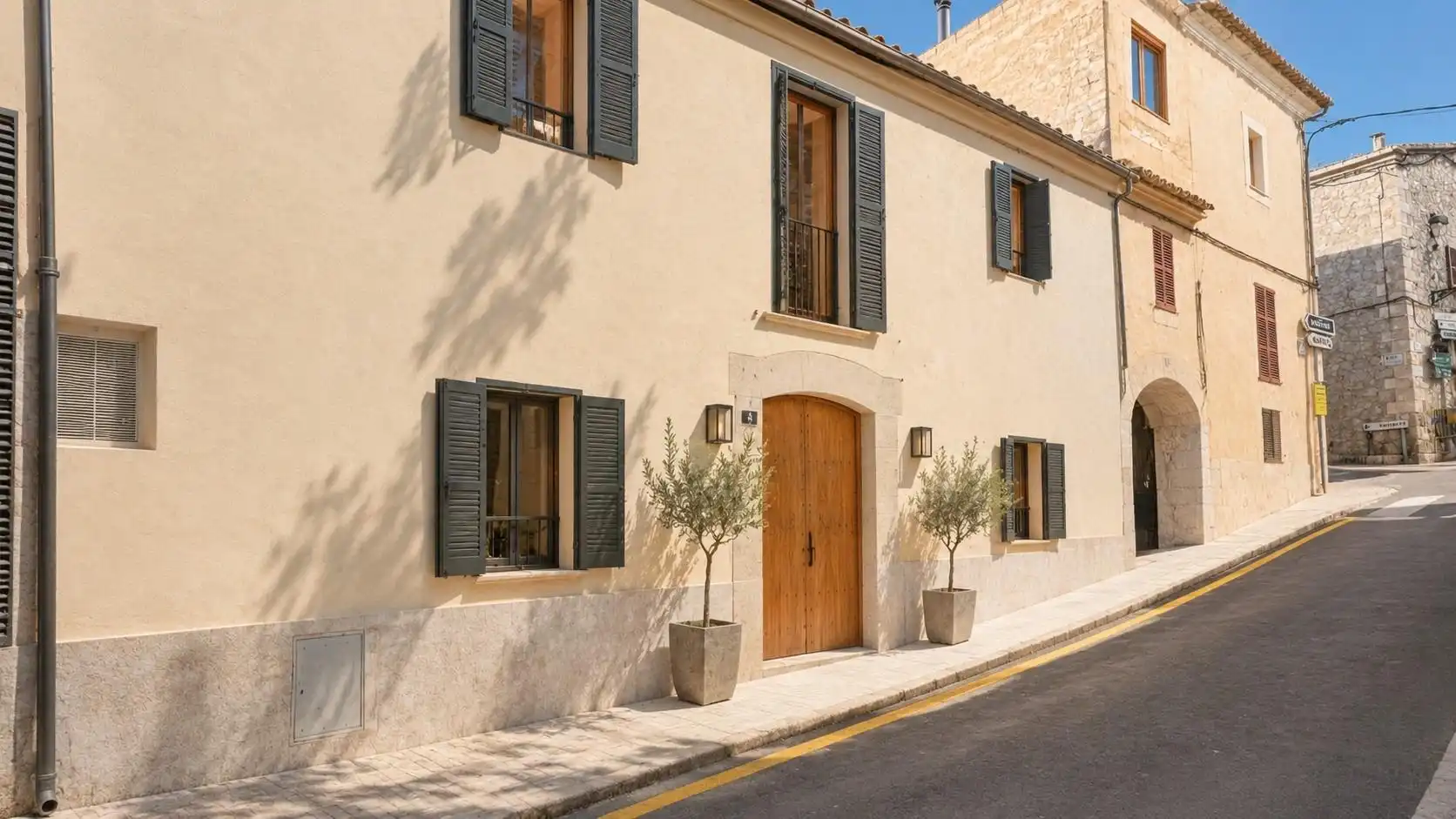 Vista exterior de Casa o xalet en venda en Calvià amb Calefacció, Jardí privat i Terrassa