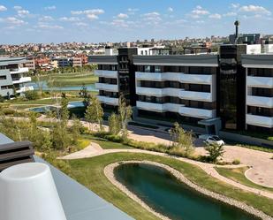 Exterior view of Attic to rent in Pozuelo de Alarcón  with Air Conditioner, Heating and Terrace