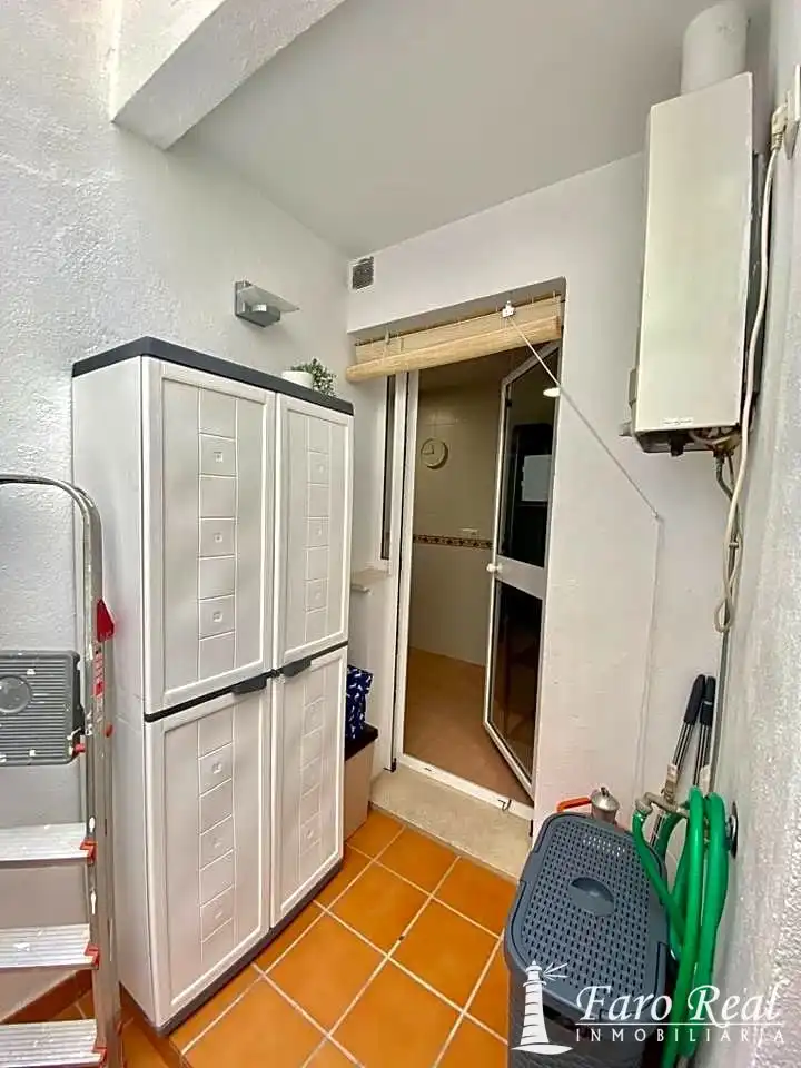 Habitación de Apartamento de alquiler en Sanlúcar de Barrameda con Aire acondicionado, Terraza y Amueblado