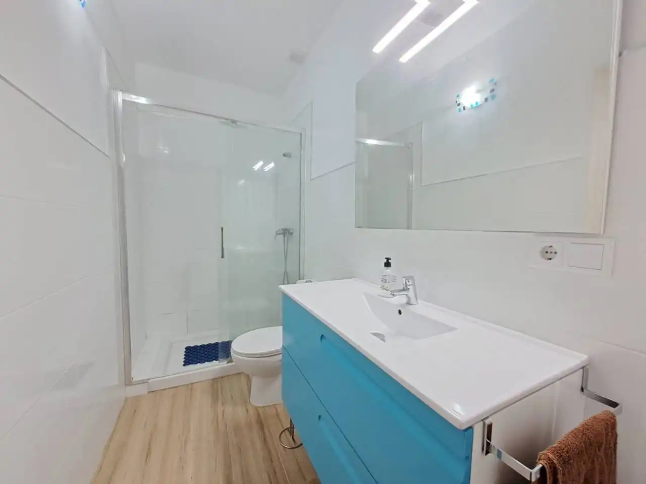 Bany de Casa o xalet en venda en Villalonquéjar