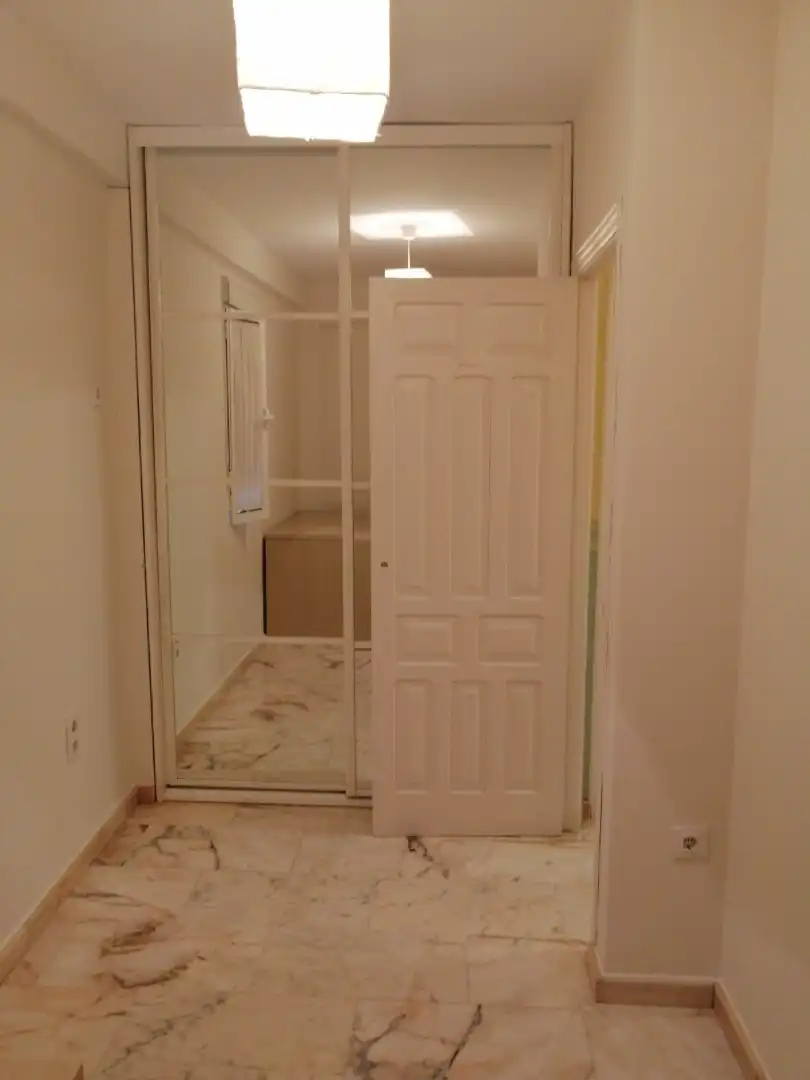 Flat for sale in Sevilla  with Air Conditioner, Furnished and Oven