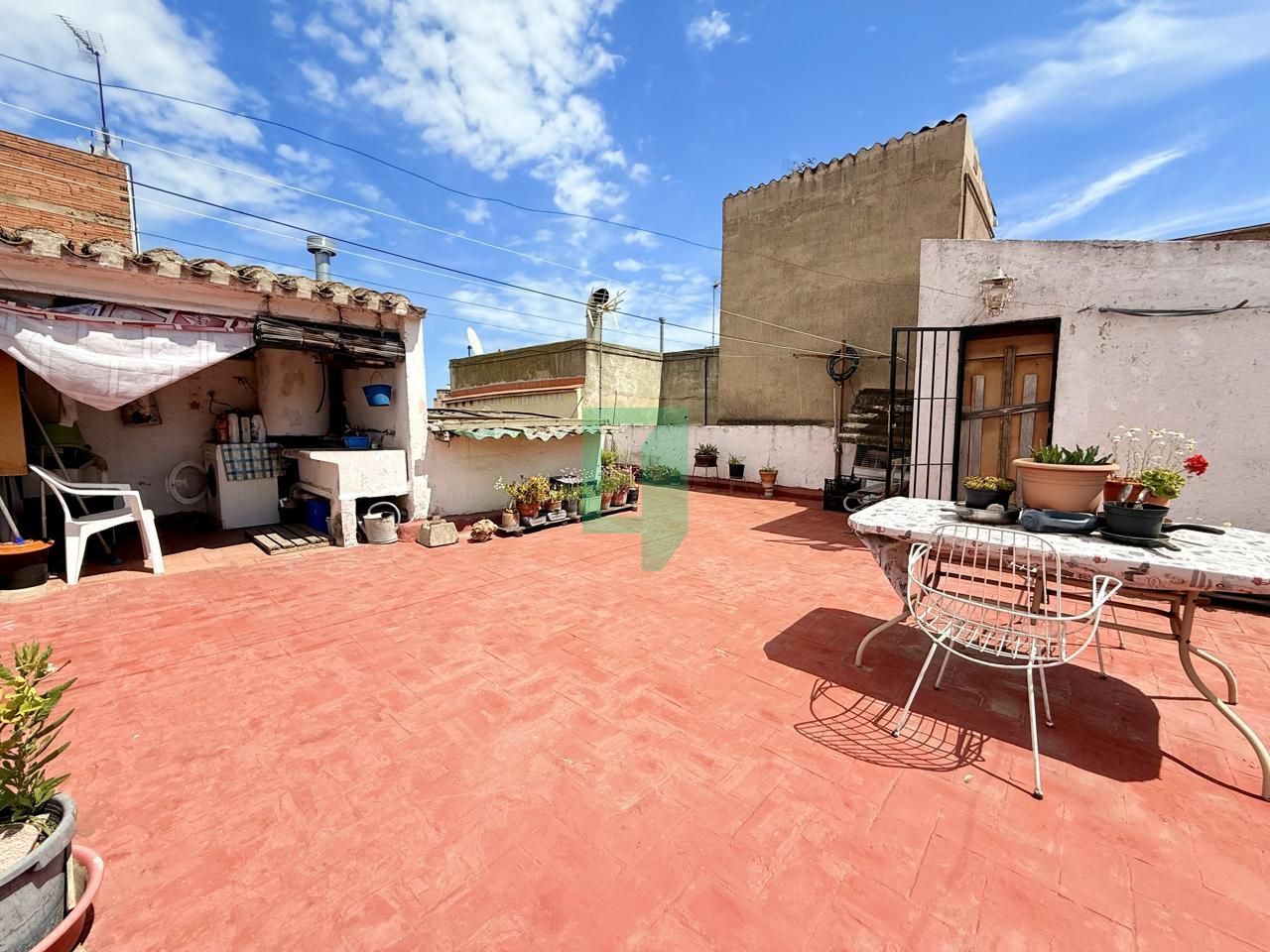 Terrassa de Casa adosada en venda en Badalona amb Terrassa i Balcó