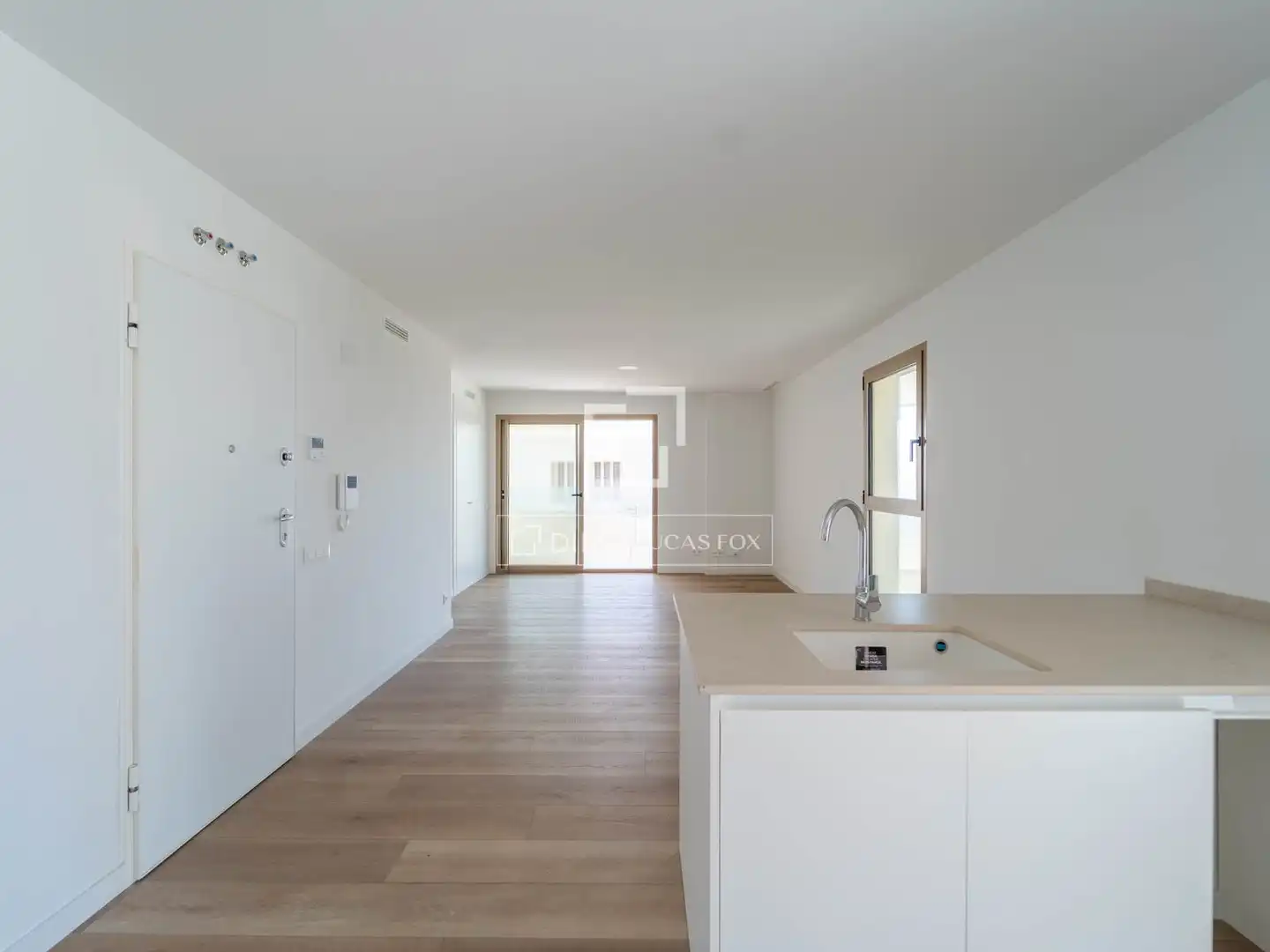 Living room of Flat for sale in El Puig de Santa Maria  with Air Conditioner, Terrace and Storage room