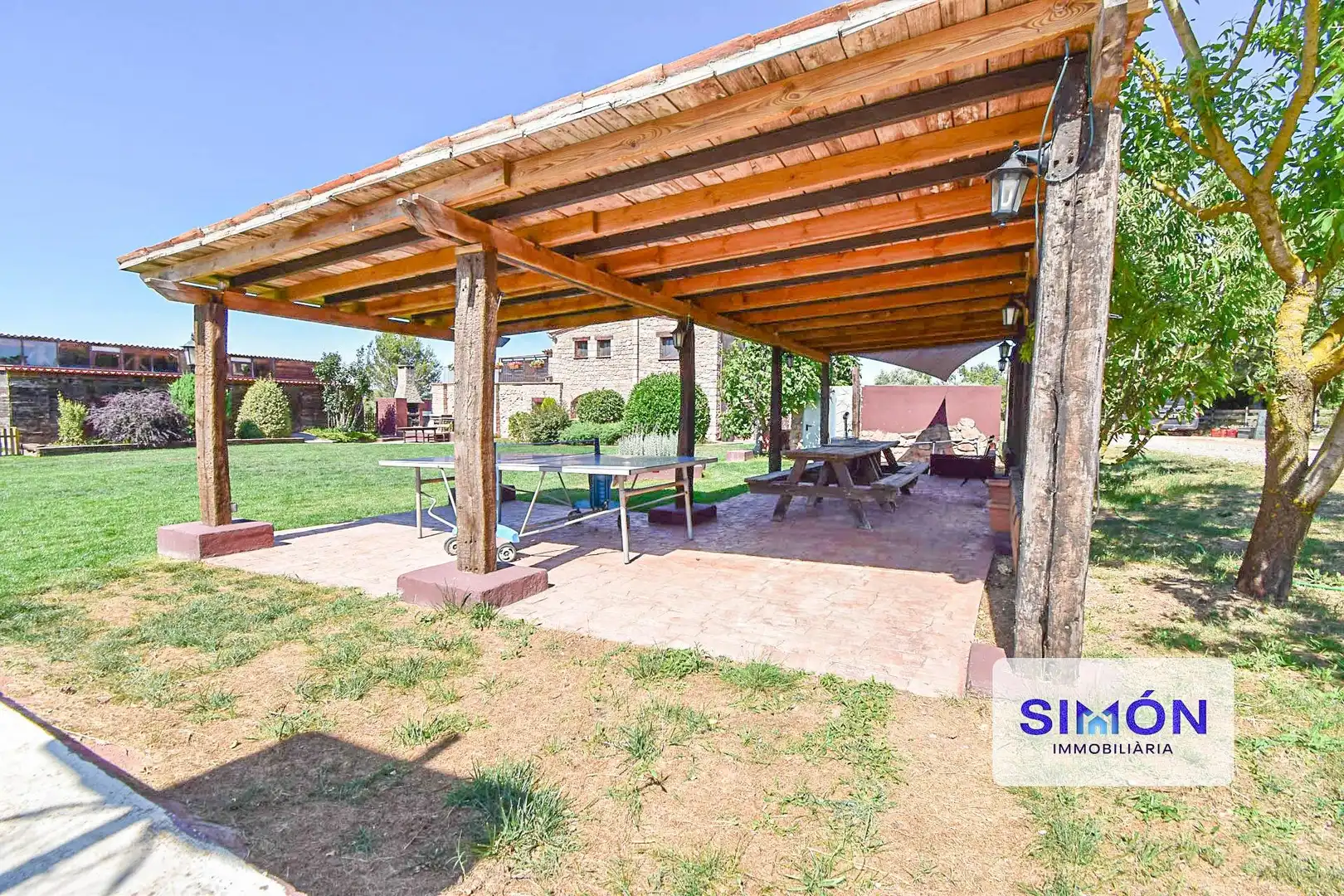 Terrassa de Finca rústica en venda en Sant Pere Sallavinera amb Aire condicionat, Calefacció i Terrassa