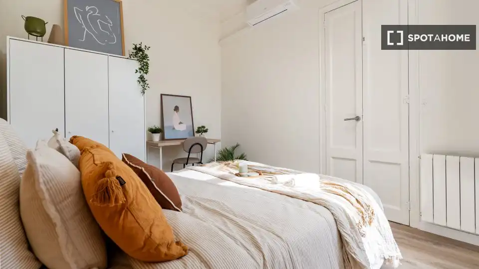 Habitación de Piso de alquiler en Barcelona con Aire acondicionado, Calefacción y Amueblado