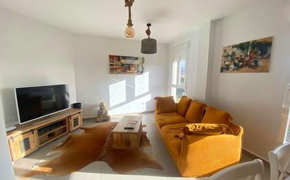 Living room of Flat for sale in L'Alcúdia de Crespins  with Air Conditioner, Terrace and Balcony