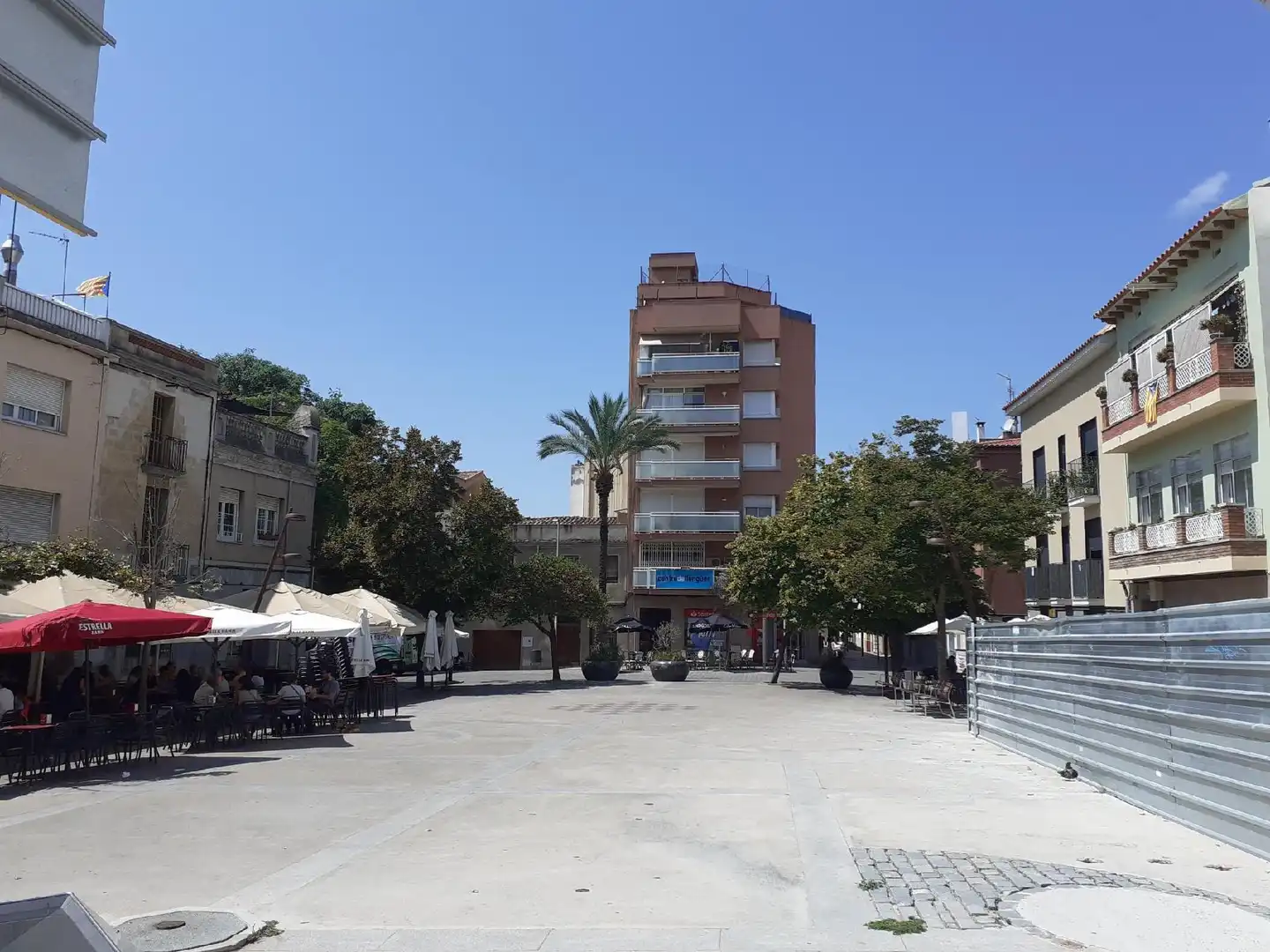 Vista exterior de Garaje en venta en Rubí