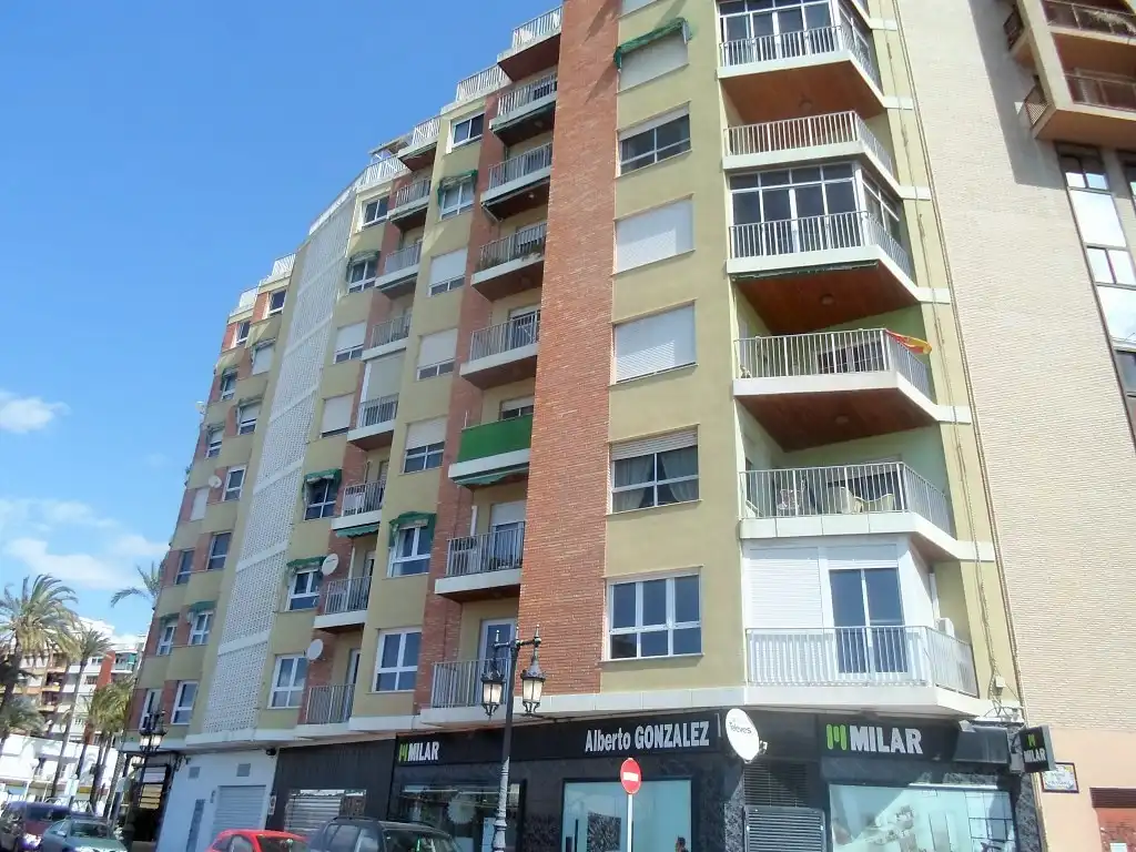 Außenansicht von Wohnung zum Verkauf in Cullera mit Heizung und Terrasse