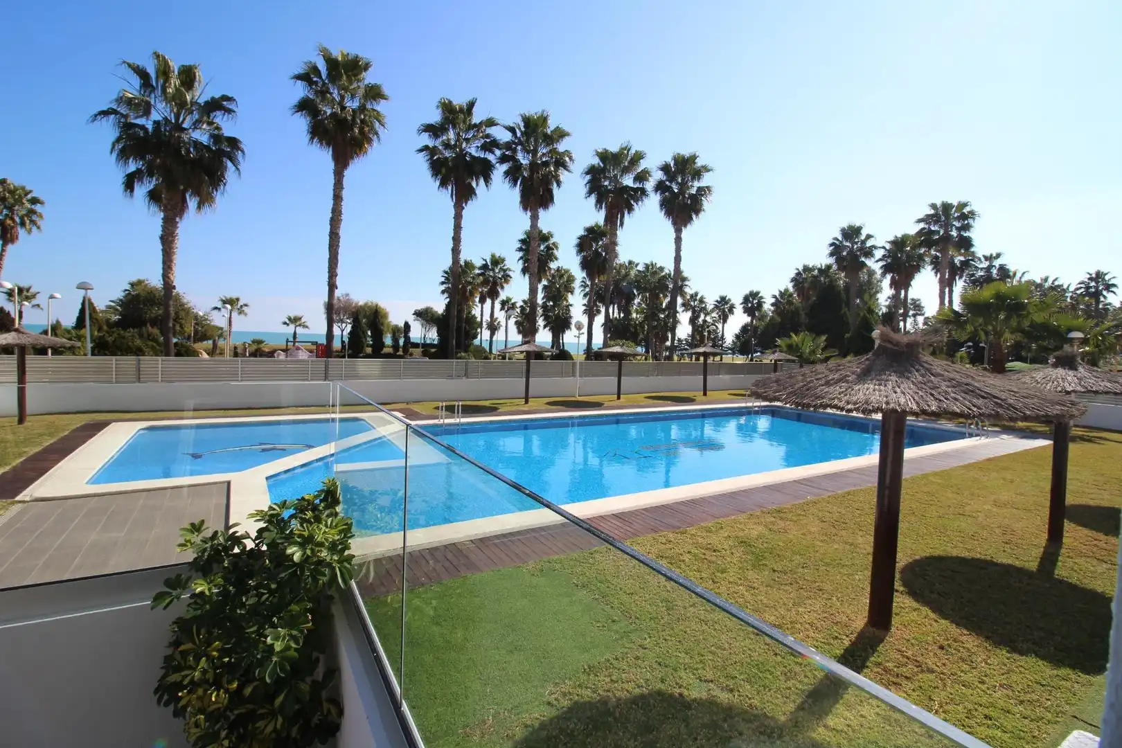Swimming pool of Apartments for sale in Oropesa del Mar / Orpesa  with Air Conditioner, Private garden and Terrace