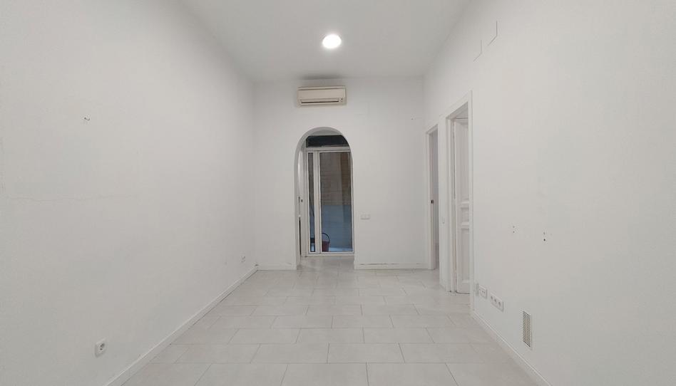 Foto 1 de Piso de alquiler en Avinguda de Gaudí, Sagrada Família, Barcelona