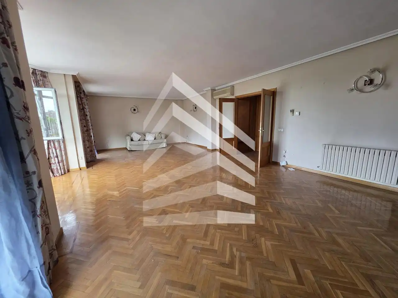 Dúplex con terraza en venta en Calle de Luis de Astrana Marín, imagen 4