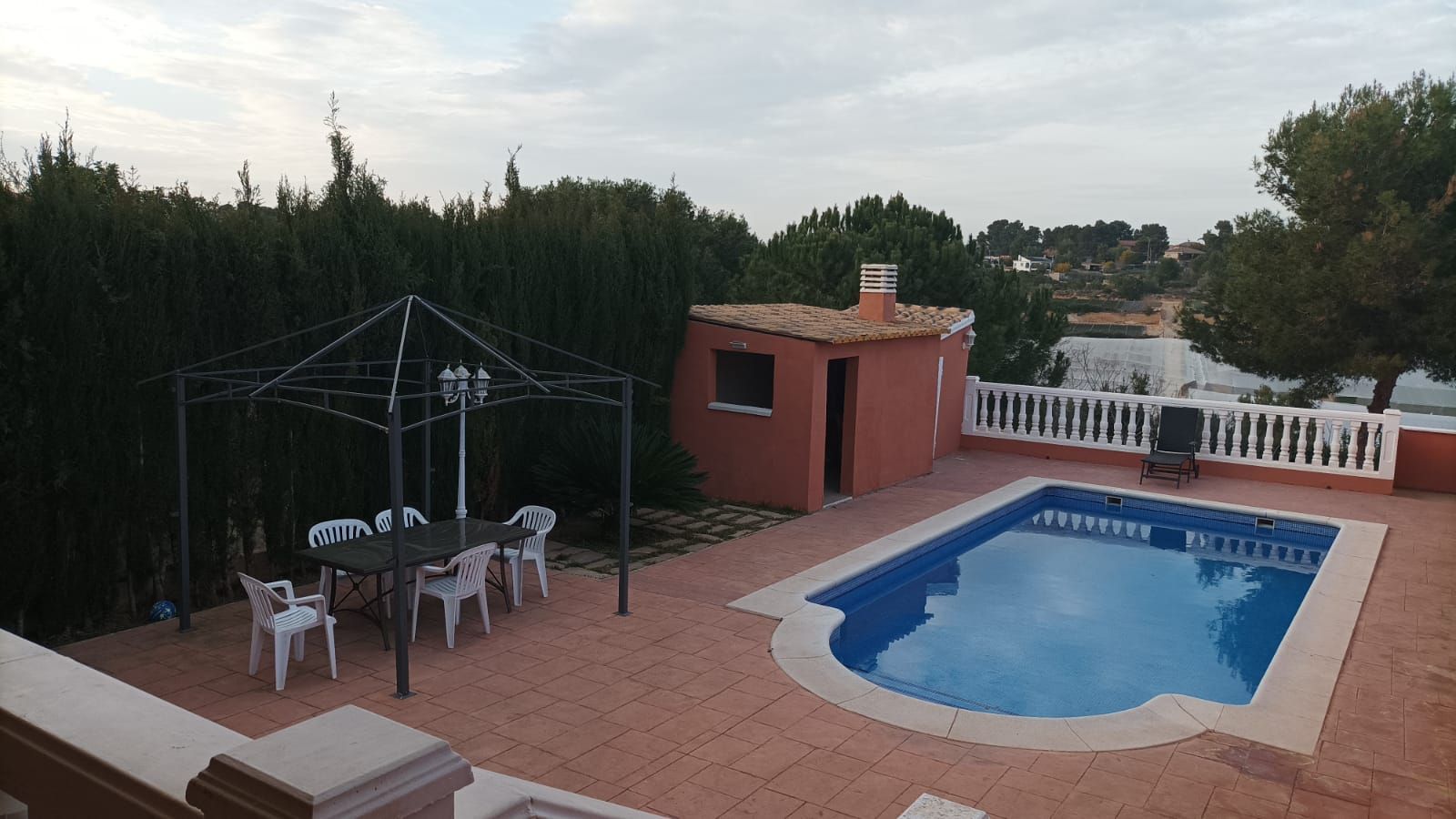 Piscina de Casa o chalet en venta en Montserrat con Aire acondicionado, Jardín privado y Terraza