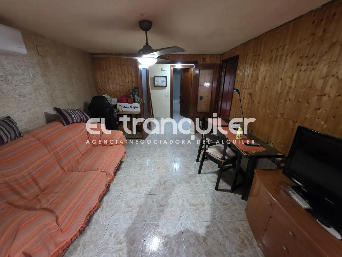 Sala d'estar de Pis de lloguer en Madrid amb Aire condicionat, Terrassa i Moblat