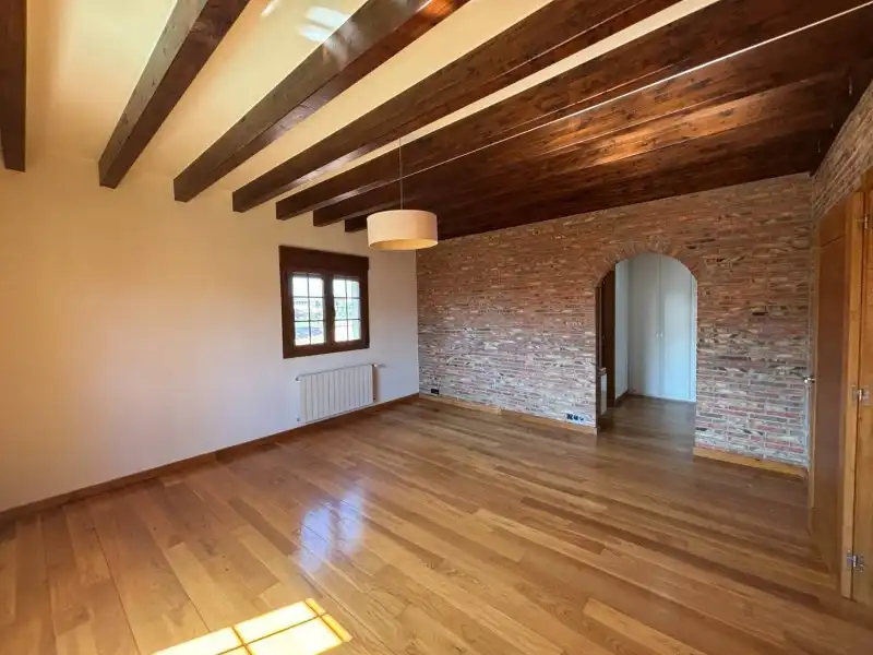 Sala de estar de Casa o chalet en venta en Santander con Calefacción, Trastero y Piscina