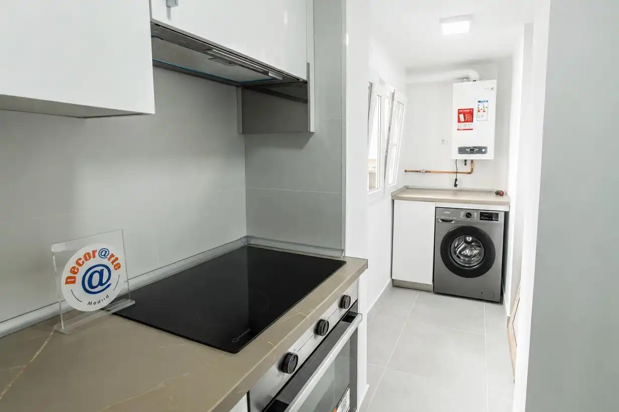 Cuina de Pis en venda en Madrid amb Aire condicionat, Calefacció i Moblat
