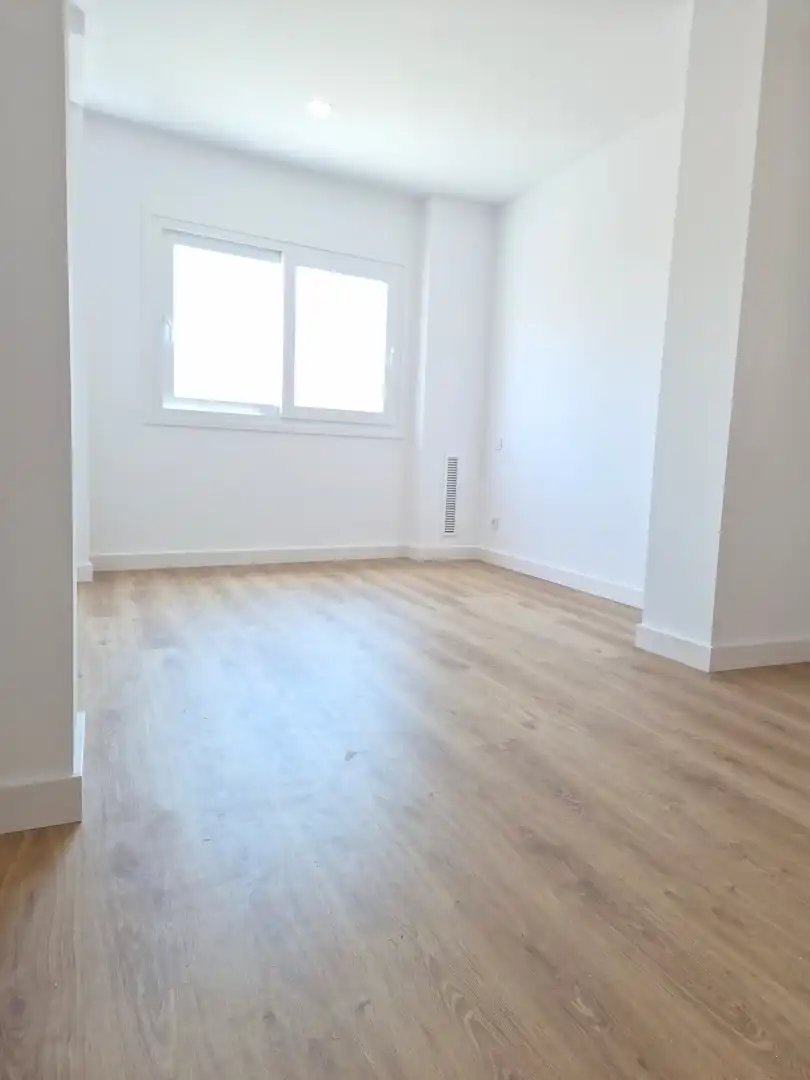 Habitación de Piso de alquiler en Parets del Vallès con Aire acondicionado, Calefacción y Parquet