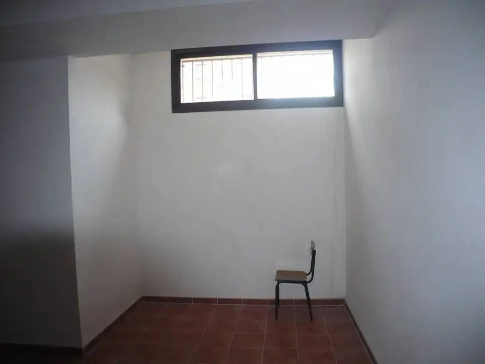 Local en venta en  Logroño