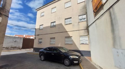 Foto 4 de Piso en venta en La Algaba, Sevilla