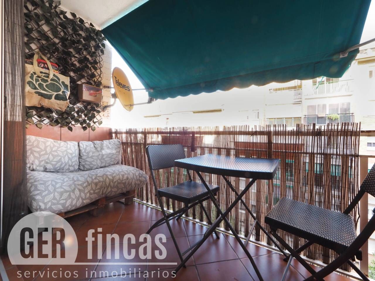 Balcony of Flat for sale in Terrassa  with Air Conditioner, Balcony and Alarm