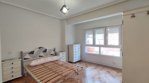 Foto 3 de Pis de lloguer a Gijón - Avenida Manuel Llaneza, Llano, Gijón