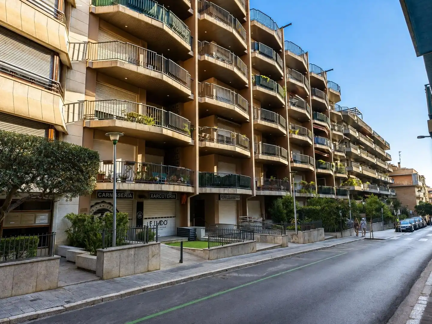 Exterior view of Flat for sale in Figueres