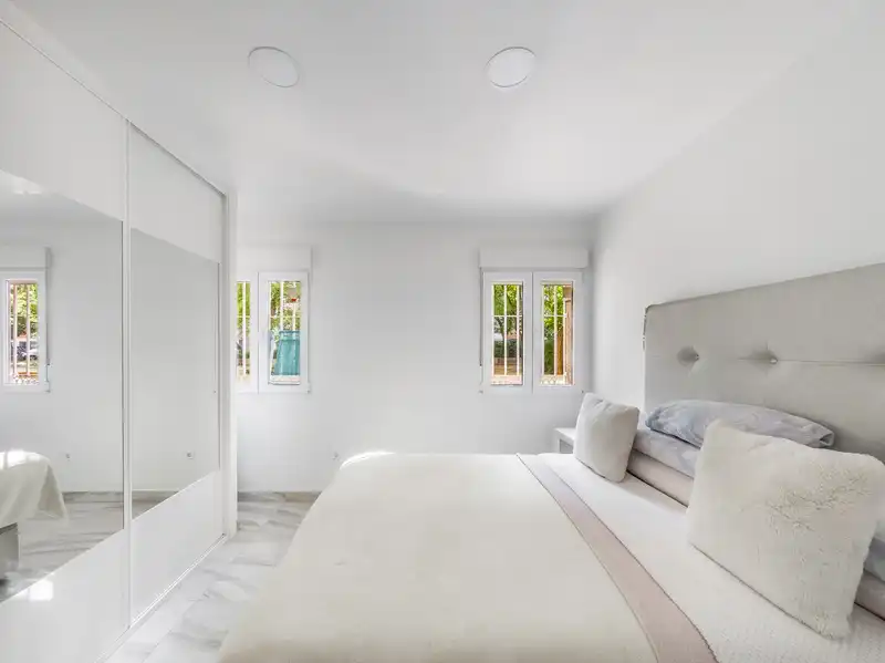 Bedroom of Flat for sale in Madrid  with Air Conditioner