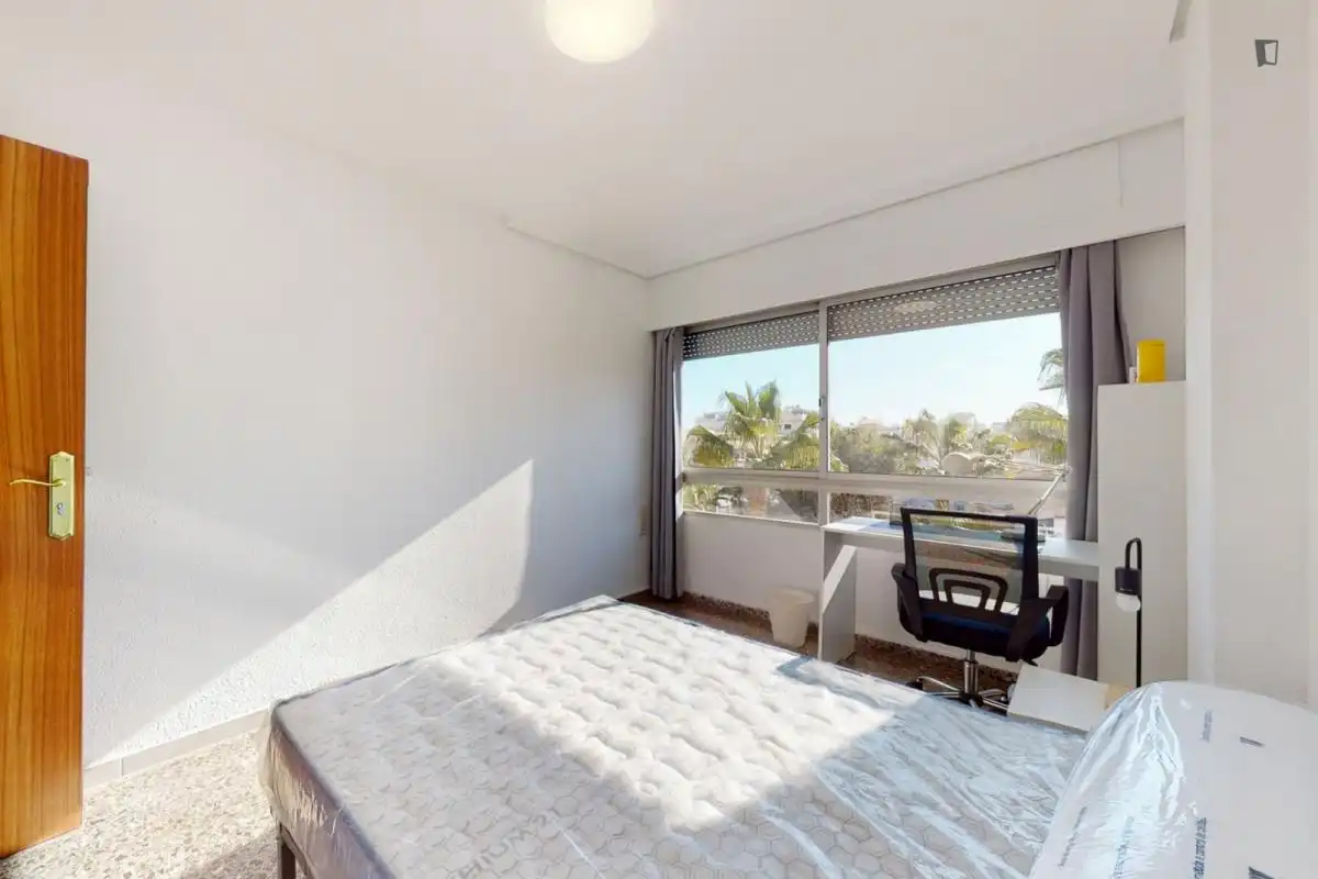 Habitación en Zona Avenida al Vedat